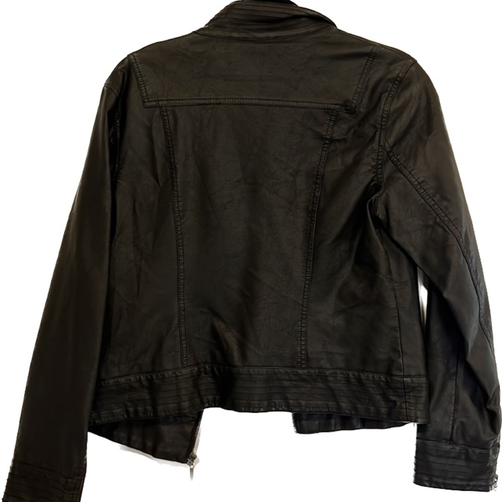 Studio M Black jacket, never worn - Picture 5 of 7